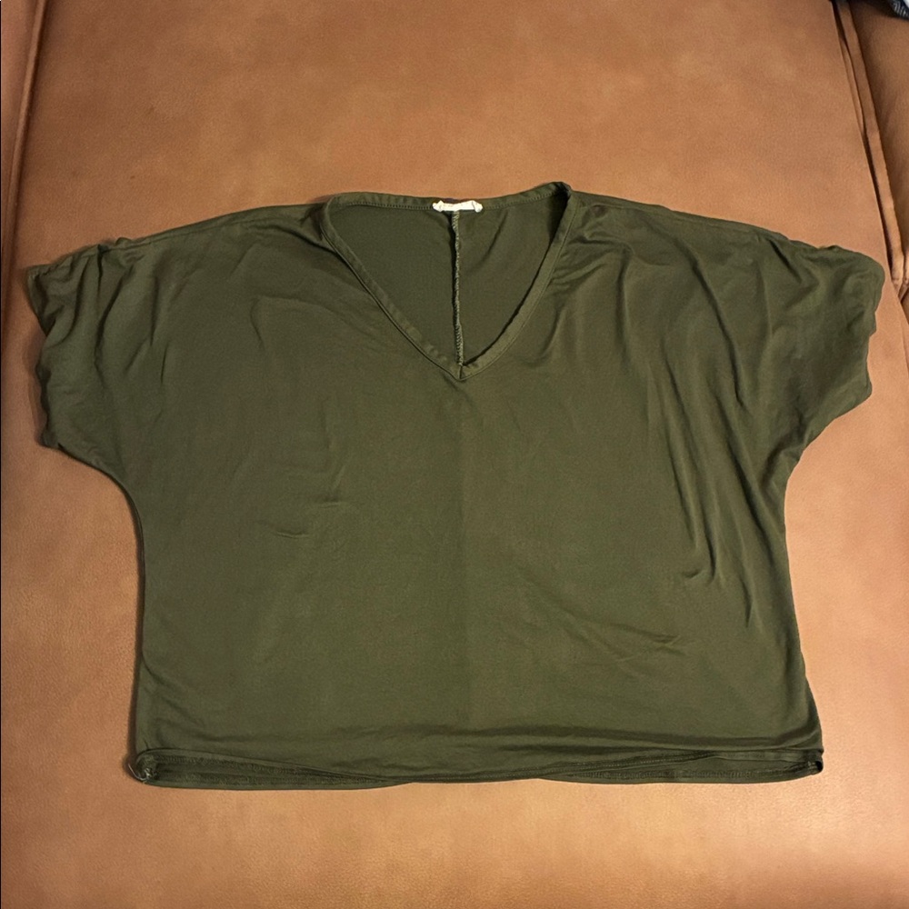 Olivia Rae Olive Green V-Neck Short Sleeve Top